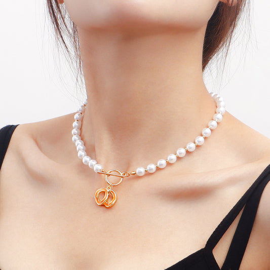 Jewelry y2k imitation pearl drop oil special-shaped double-circle pendant beaded necklace female niche design necklace