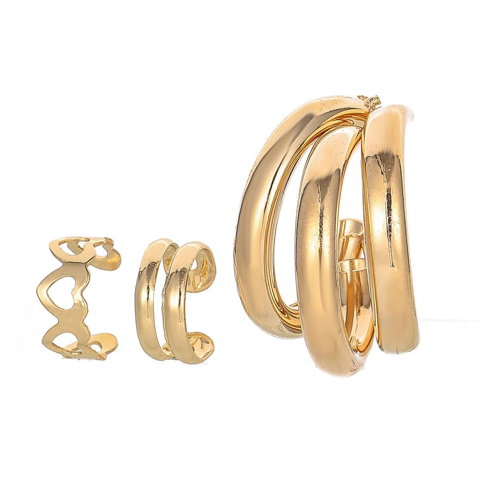 Love C-shaped hollow earrings simple no piercing ear bone clip set earrings niche design sense mixed batch
