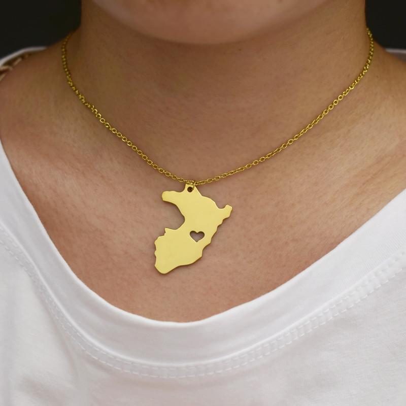 Simple personality titanium steel Peru map necklace pendant female popular all-match heart-shaped pendant