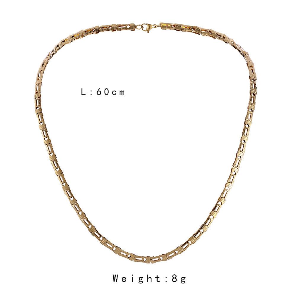 Trendy and fashionable men's stainless steel special-shaped hollow heart-shaped necklace titanium steel long section simple personality couple necklace