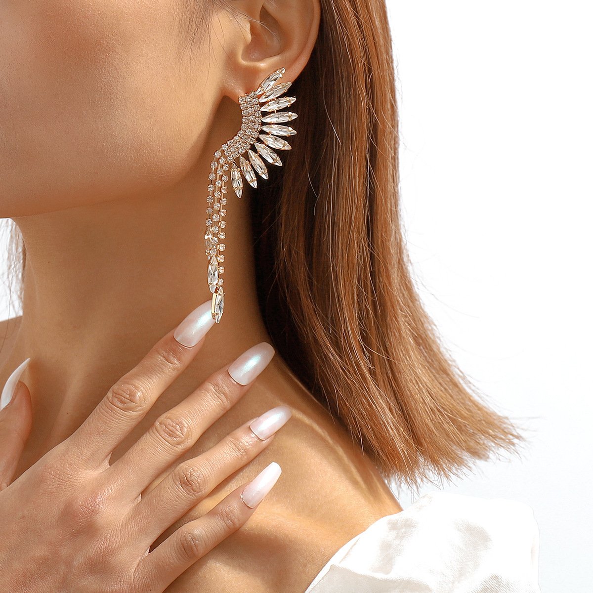 E1183 Niche tassel rhinestone temperament earrings personality claw chain cold dinner party earrings women