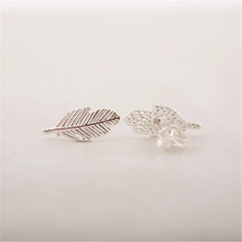 Explosive Fashion Feather Shape Leaf Stud Earrings Three Color Gold Silver Rose Gold