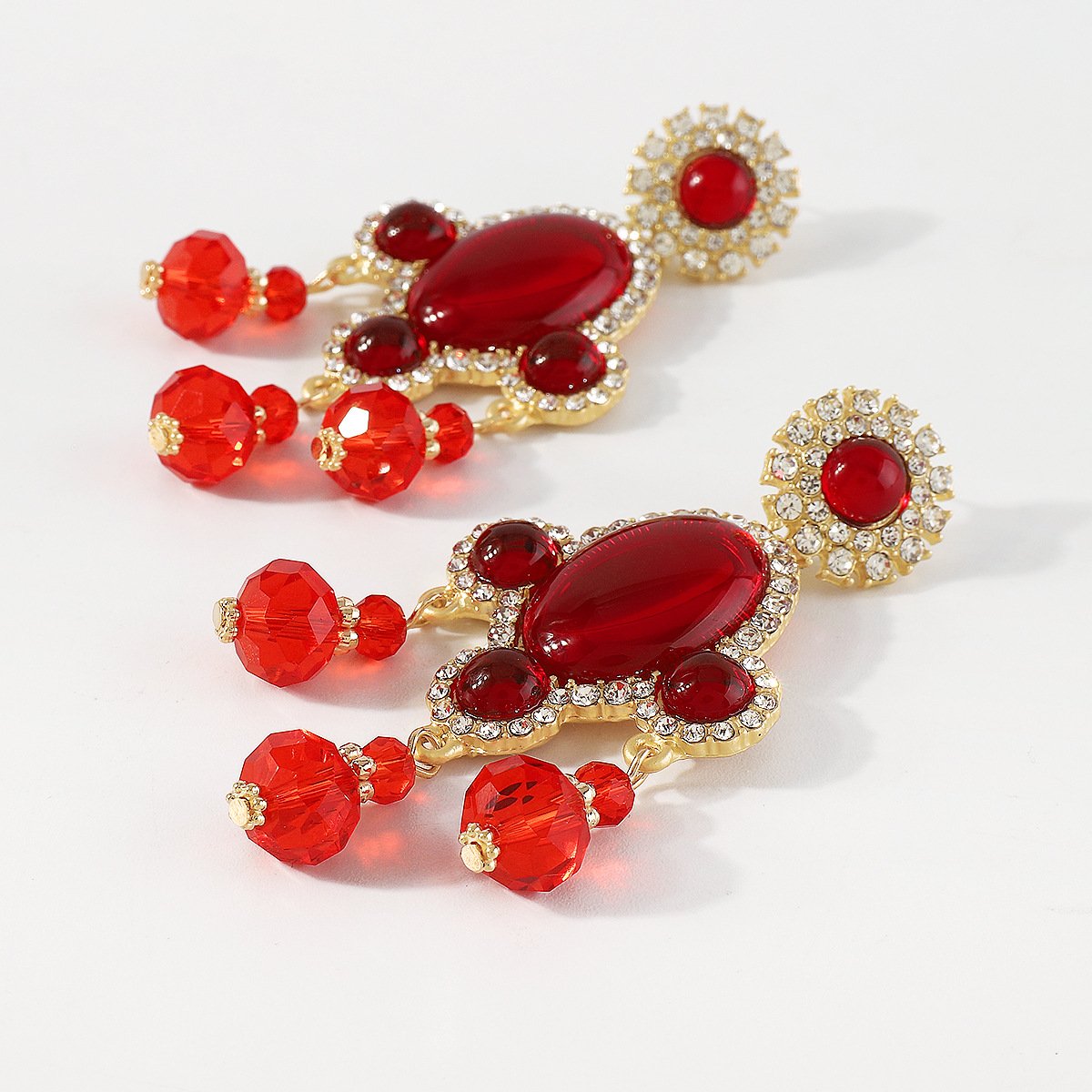 E112 National Temperament Light Luxury Heavy Industry Crystal Lantern Earrings Retro Exaggerated Personality Festive Rhinestone Earrings