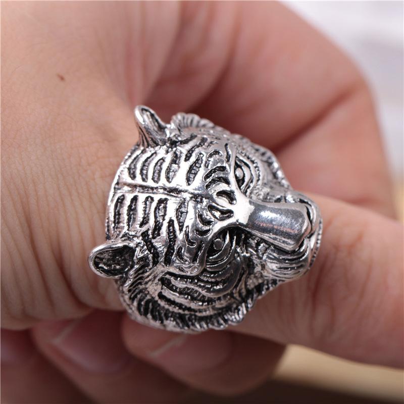 Personality Men's Domineering Retro Leopard Head Ring Fashion Animal Ring Jewelry