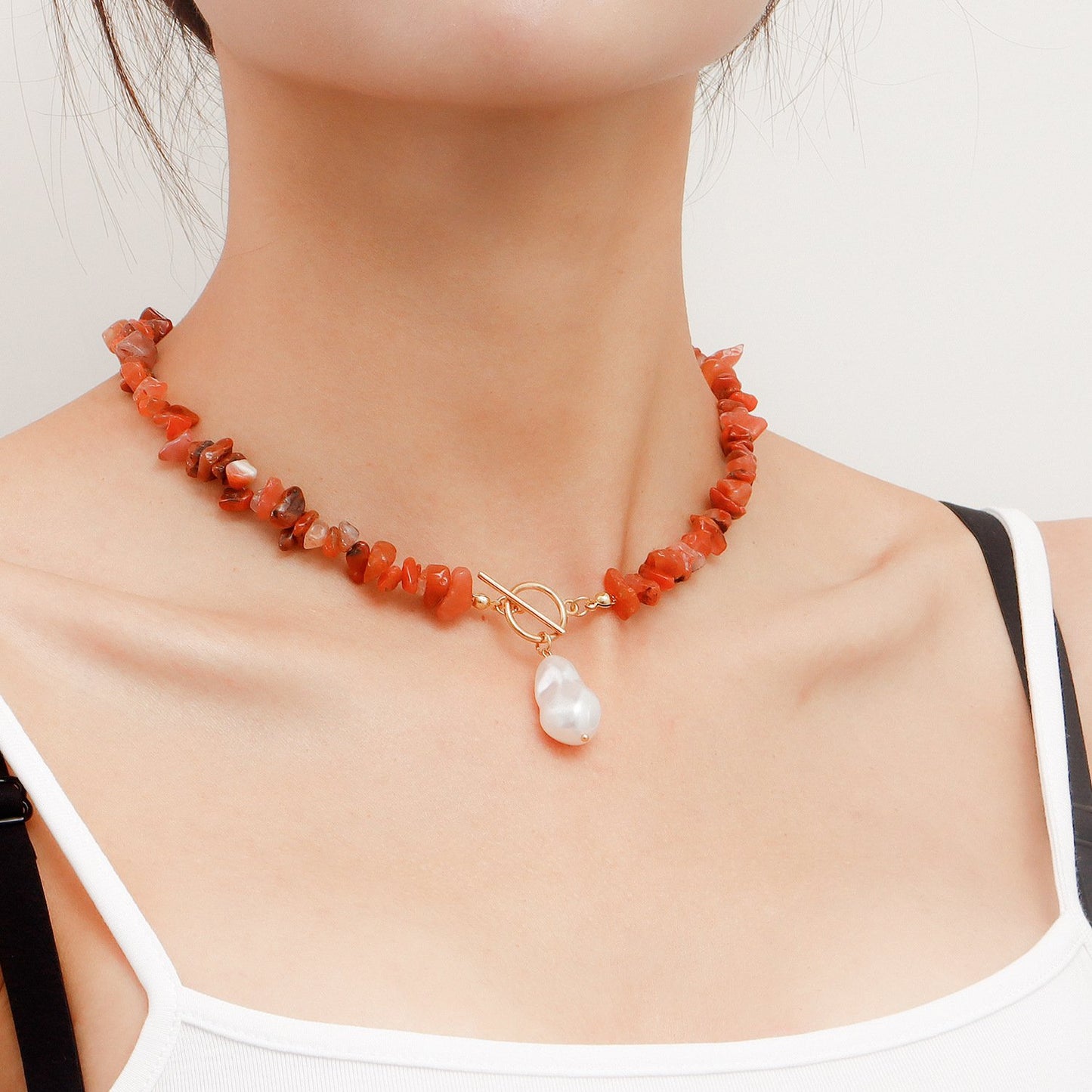 Jewelry Large Shaped Pearl OT Buckle Necklace Femininity Simple Fashion Flame Red Turquoise Necklace