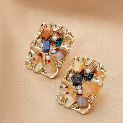 Fashion and simple gold bee color gravel accessories earrings ins personalized creative niche lady earrings