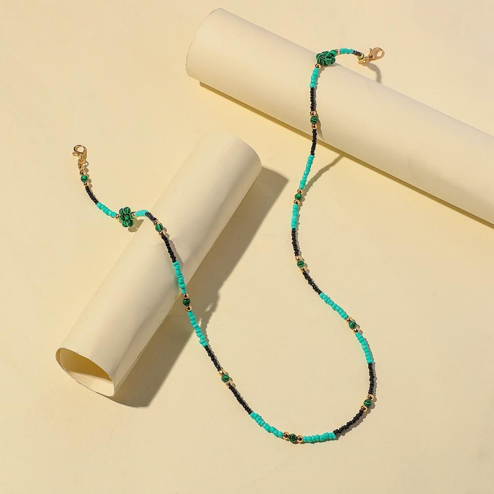 Fashion simple turquoise beaded flower mask chain necklace ins resin chain jewelry female
