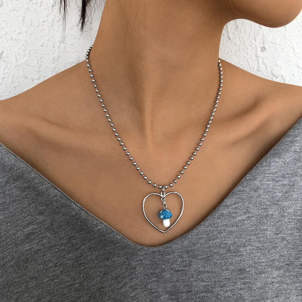 N966 Simple Geometric Fashion Necklace Love Resin Small Mushroom Pendant Necklace Age Reducing Sweet Necklace