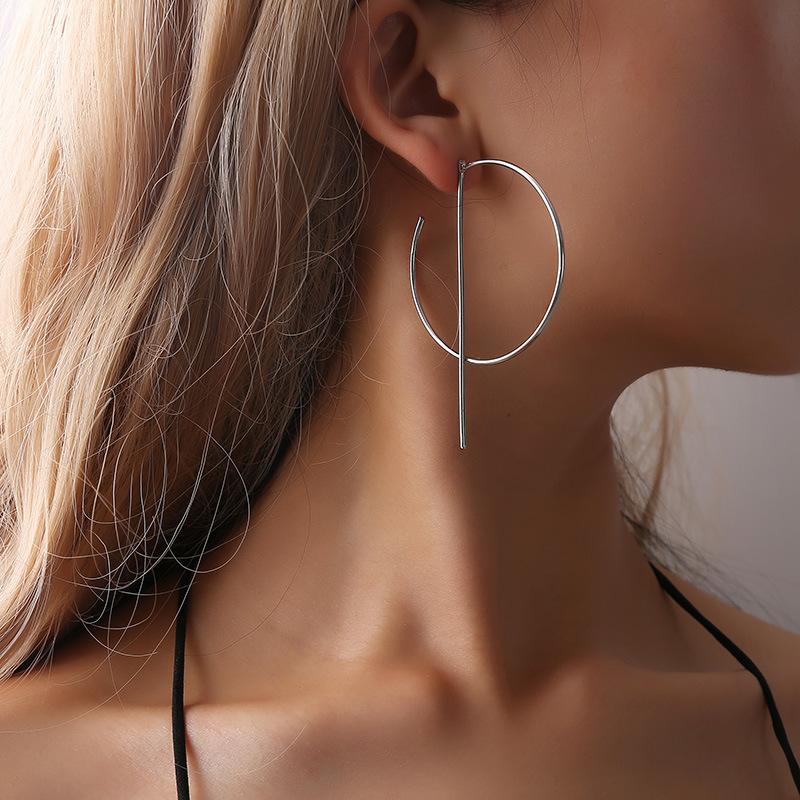 Creative Earrings Simple C-shaped Earrings Alloy Earrings Huange Earrings