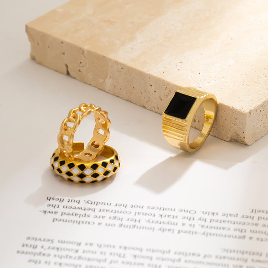 Retro trend black and white diamond drop oil ring ring female metal texture chain index finger ring jewelry