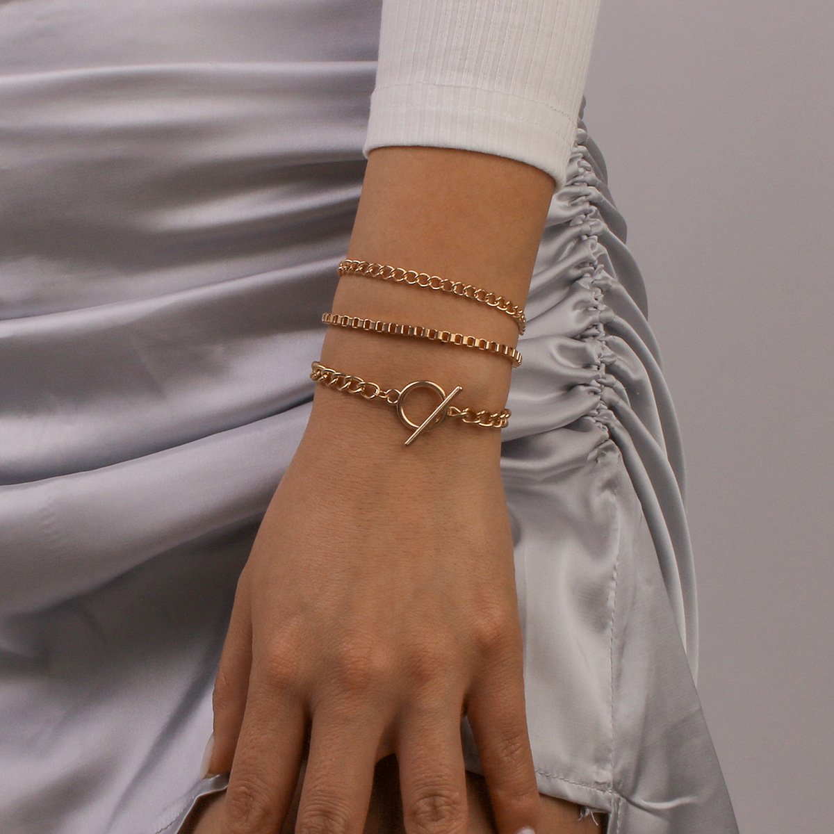 B174 Jewelry Simple Metal OT Buckle Geometric Bracelet Exaggerated Chain Hip Hop Hand Jewelry Female