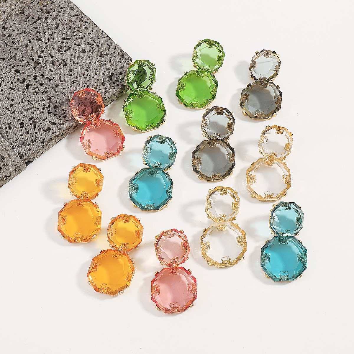 E11194 Fashion Transparent Candy Color Earrings Resin Personality Retro Earrings Niche Simple Earrings Women