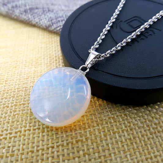 Fashion Round Natural Crystal Pendant Clavicle Chain Necklace Jewelry Items Youth Vitality Unisex