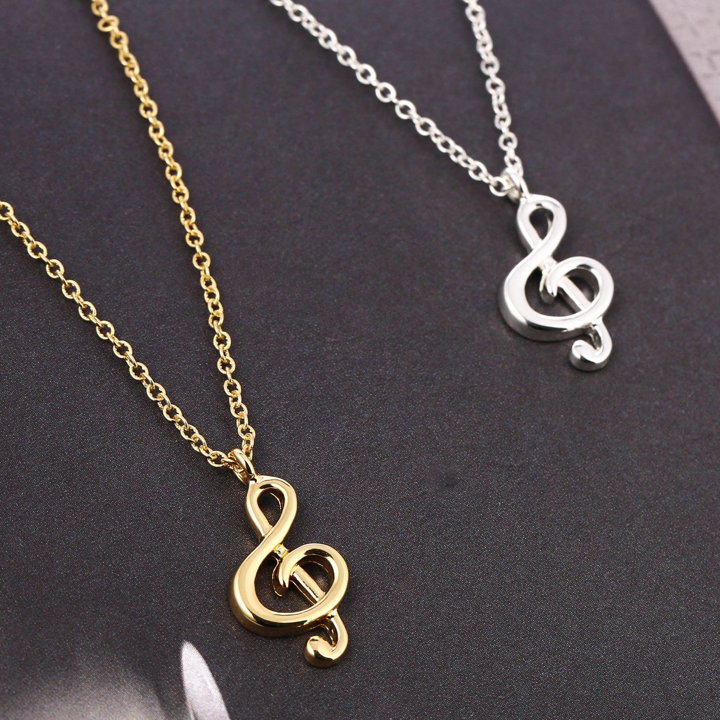 Popular element pendant necklace love rhythm note pendant necklace female necklace creative collarbone chain