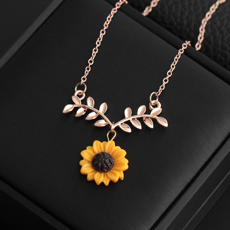 Sunflower leaves flower pendant collarbone chain necklace earrings set branches three-piece set