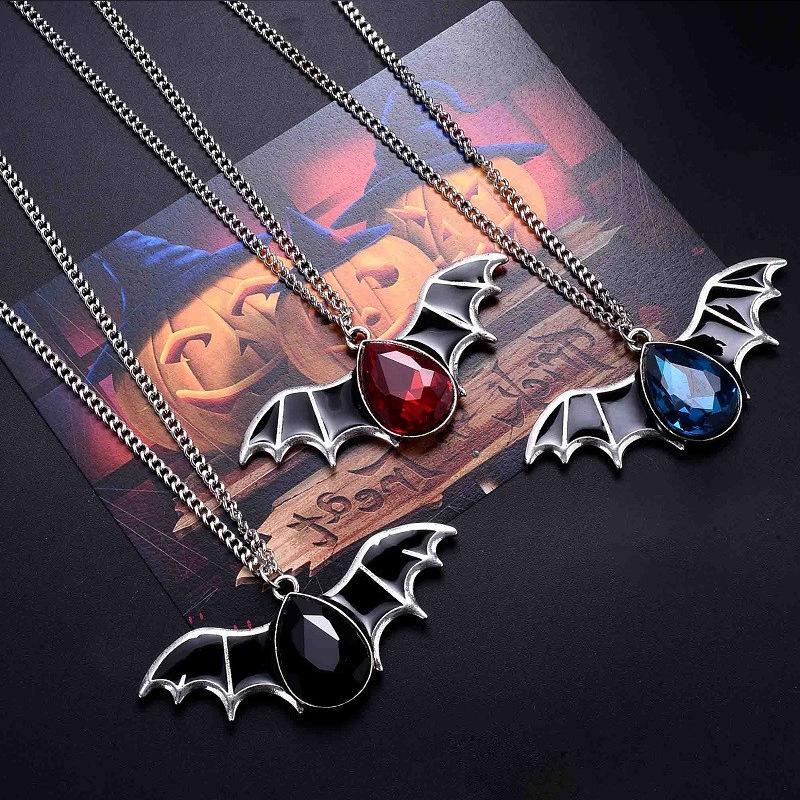 Explosive jewelry Halloween bat necklace female personality punk drip oil couple pendant male sweater chain jewelry