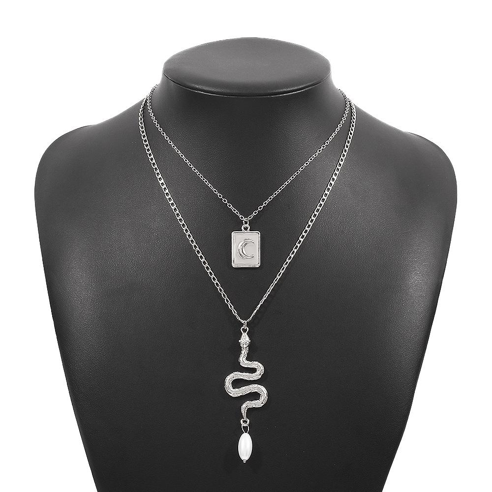 N9829 Double Layered Necklace Geometric Serpentine Square Card Pendant Necklace Simple Retro Creative Necklace Women