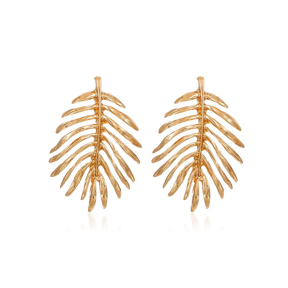 Ins hollow leaf earrings female fashion Mori super fairy creative leaf earrings personality temperament earrings