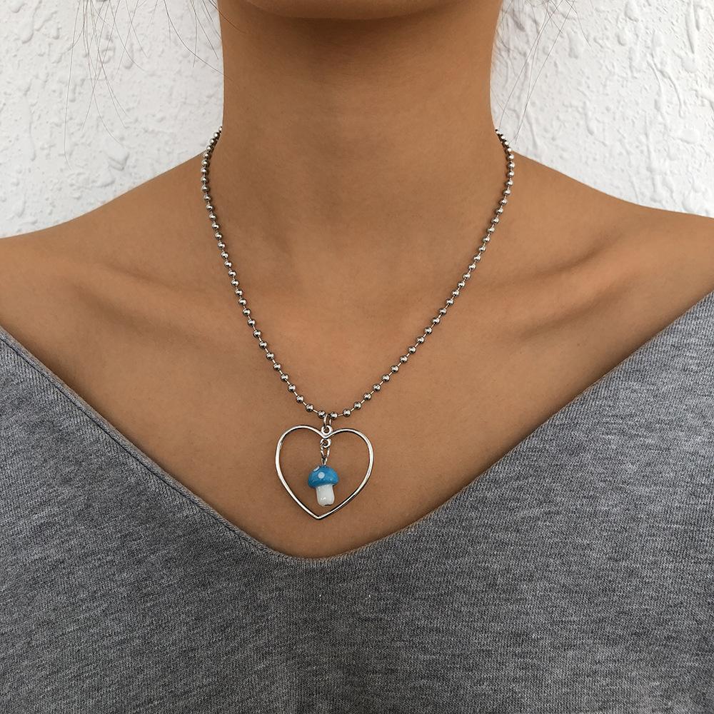 N966 Simple Geometric Fashion Necklace Love Resin Small Mushroom Pendant Necklace Age Reducing Sweet Necklace