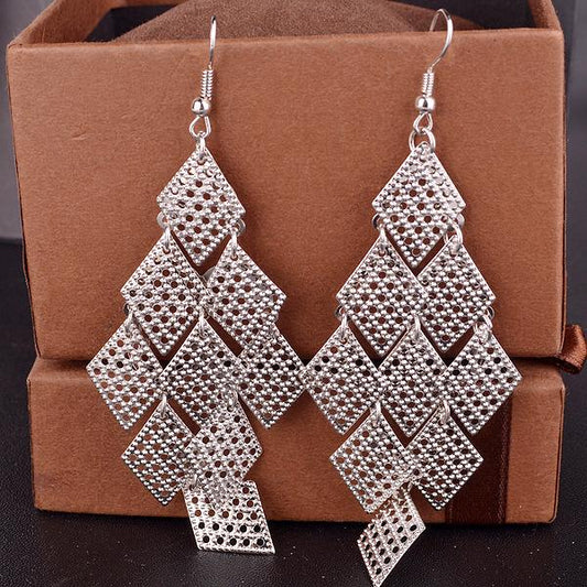 Long Hollow Rhombus Metal String Earrings Fashion Sequin Earrings