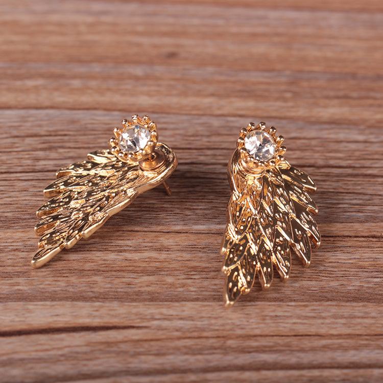 Retro Harajuku Stereo Wings Trendy Earrings Feather Diamond Fashion Alloy Beautiful Temperament Piercing Earrings C611