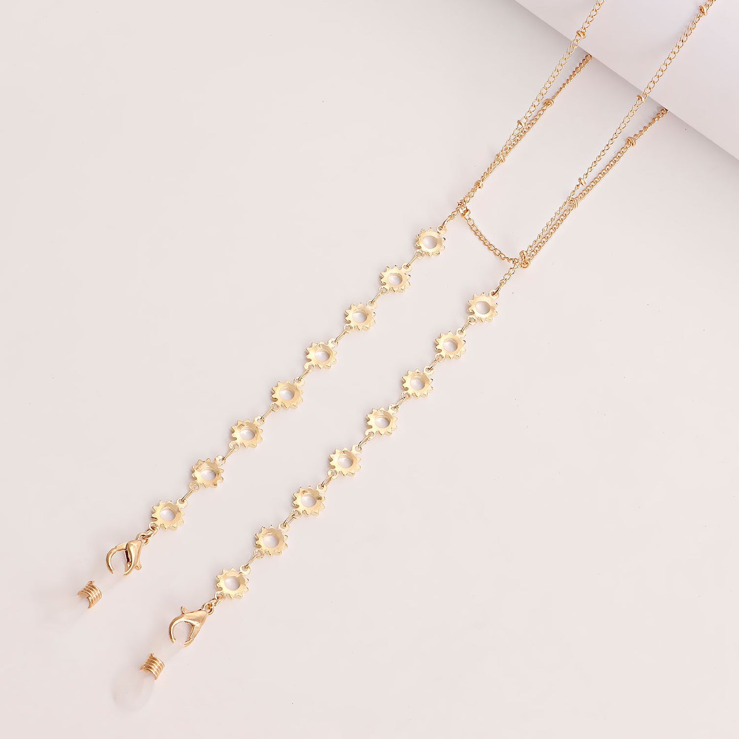 Mask hanging chain Glasses chain Butterfly aircraft chain Disc mask chain Peach heart metal glasses chain