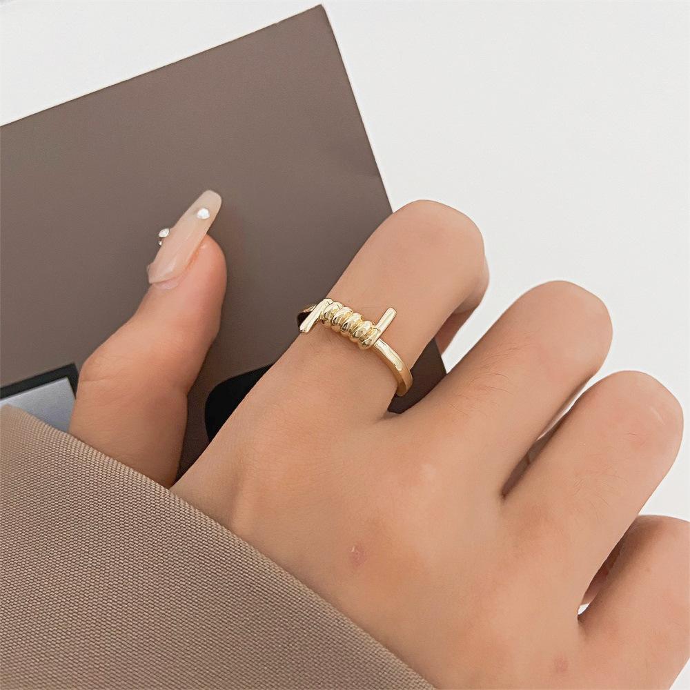 ins simple knotted ring fashion creative metal geometric opening index finger ring personality ring