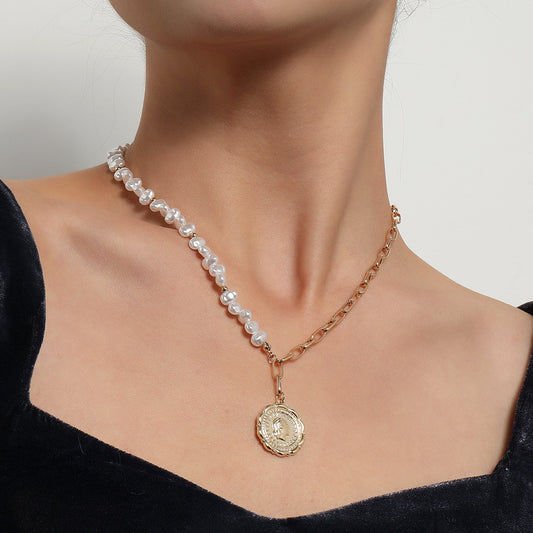 Jewelry Pearl Embossed Queen Pendant Necklace Female Creative Personality Fashion Lace Disc Necklace