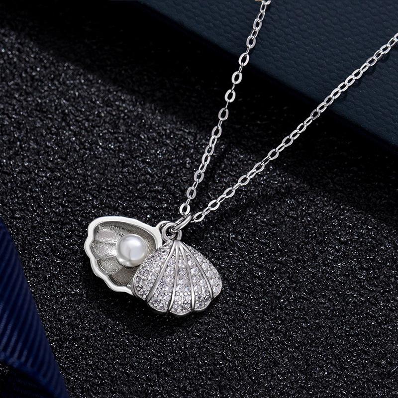 Fashion niche design shell imitation pearl pendant necklace female light luxury clavicle chain jewelry