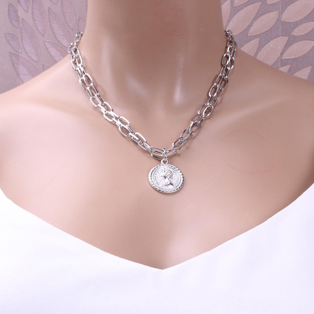 Retro Geometric Portrait Embossed Necklace Female Simple Double Layer Metal Chain Necklace Jewelry