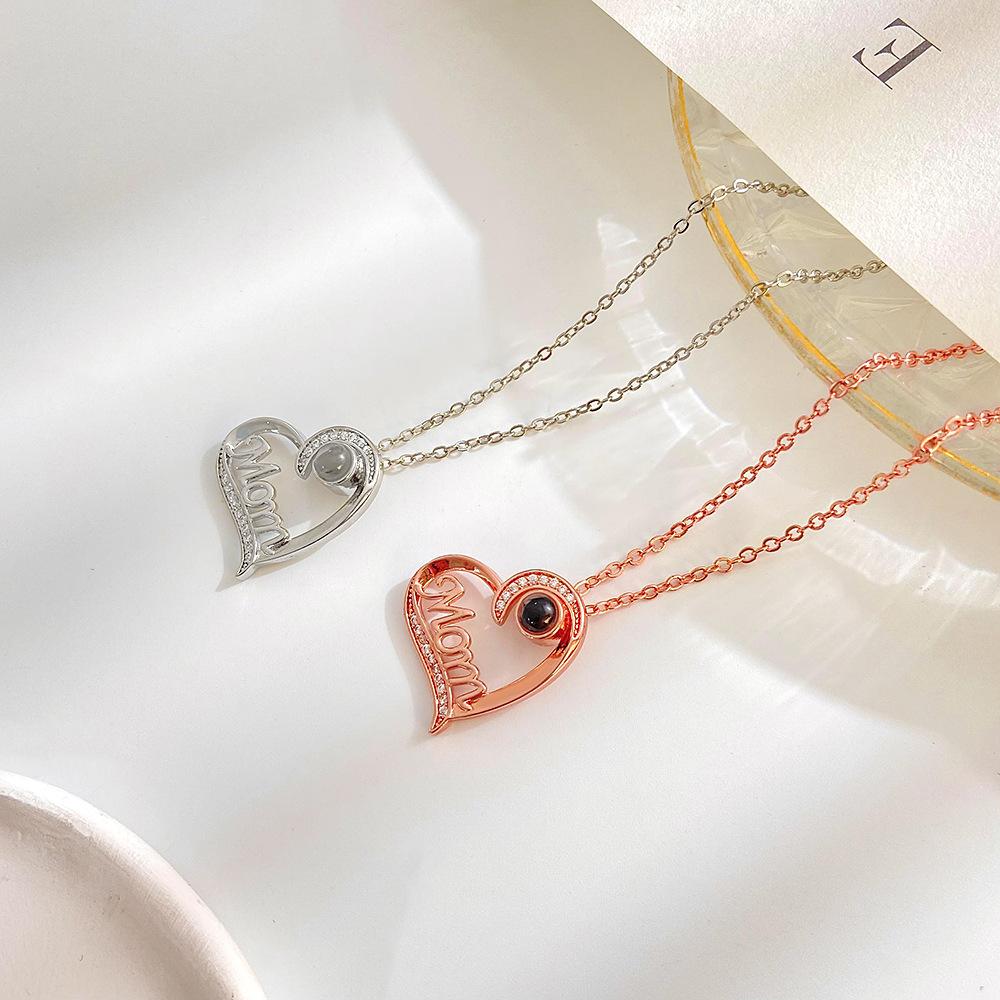 Diamond MOM Letter Heart Shaped Necklace Fashion Personality 1 Language Projection Clavicle Chain Mother's Day Necklace