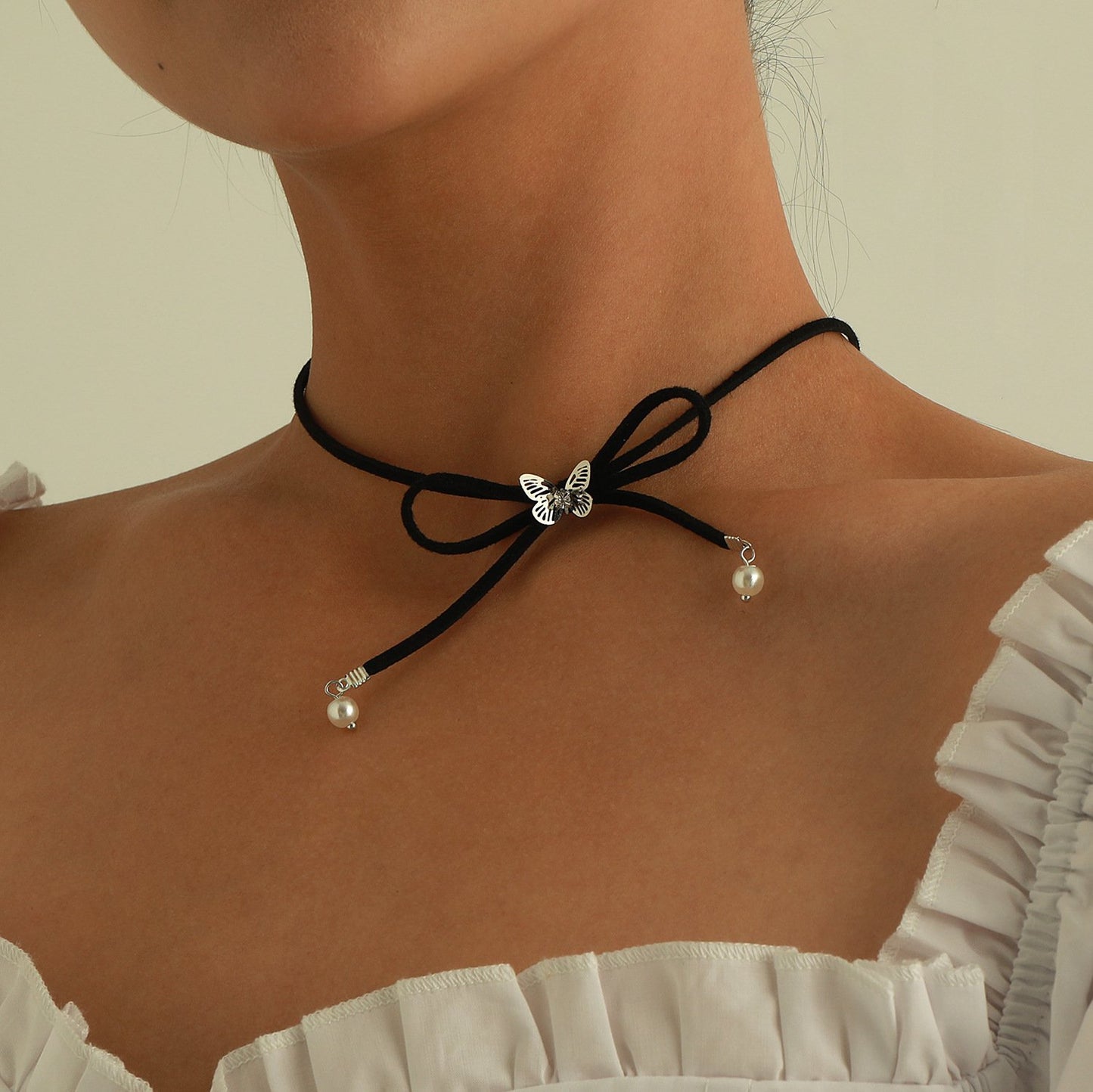 Jewelry Trendy Night Fur Rope Butterfly Necklace Women's New Exaggerated Pearl and Diamond Necklace