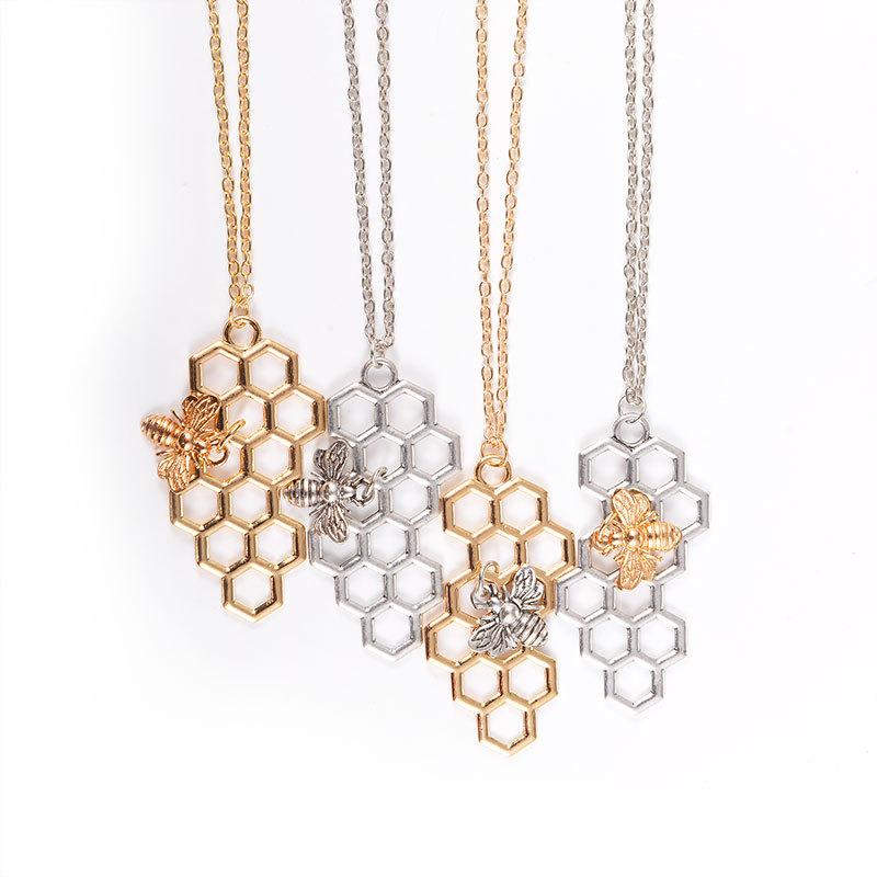 Hexagonal Honeycomb Necklace Fashion Creative Niche Design Bee Clavicle Chain Jewelry