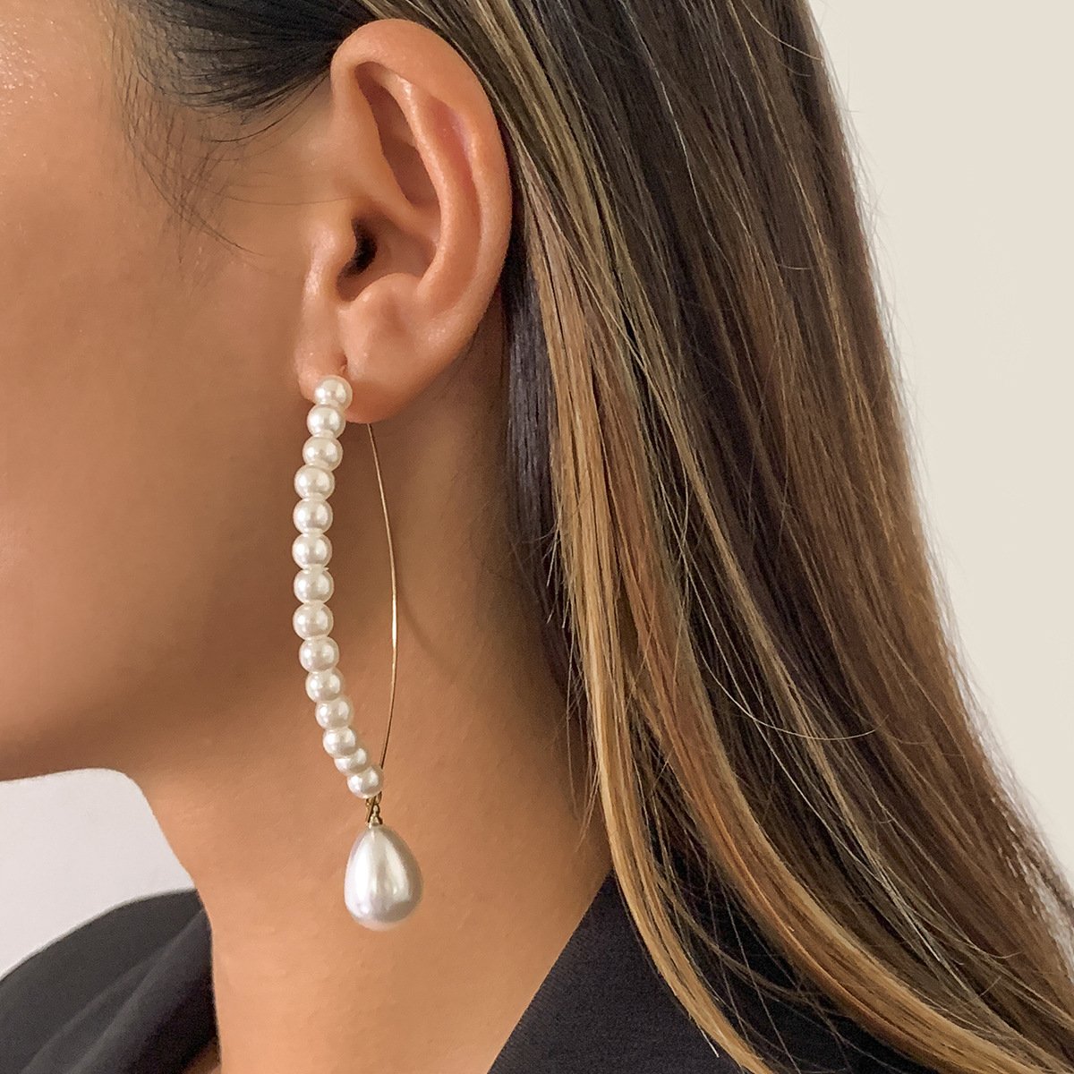 Jewelry Temperament Cold Water Drop Imitation Pearl Earrings Versatile Geometric Metal Earhook Earrings Women