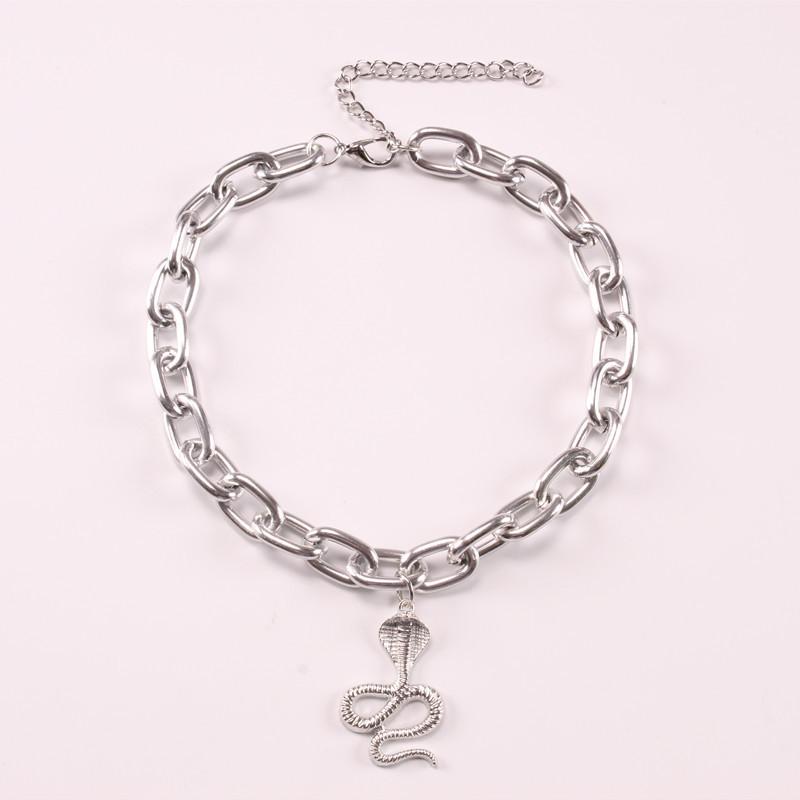 Jewelry explosive ins exaggerated flat head snake necklace wild snake necklace