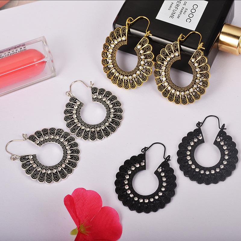 Jewelry Bohemian Ethnic Retro Hollow Carved Pattern Temperament Earrings Rhinestone Earrings