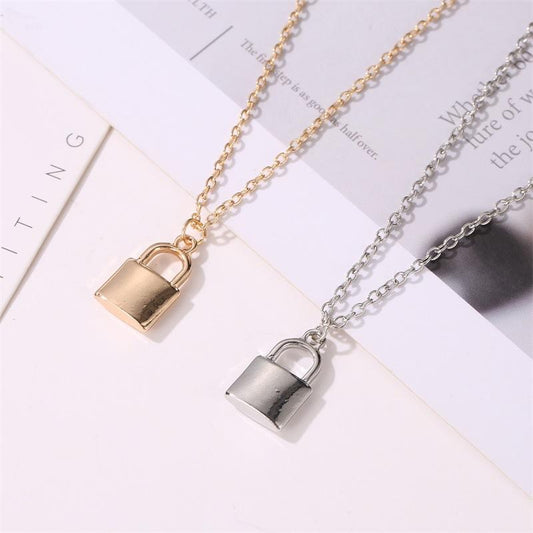 Jewelry Simple Fashion Metal Plating Lock Necklace Personality Ladies Clavicle Chain