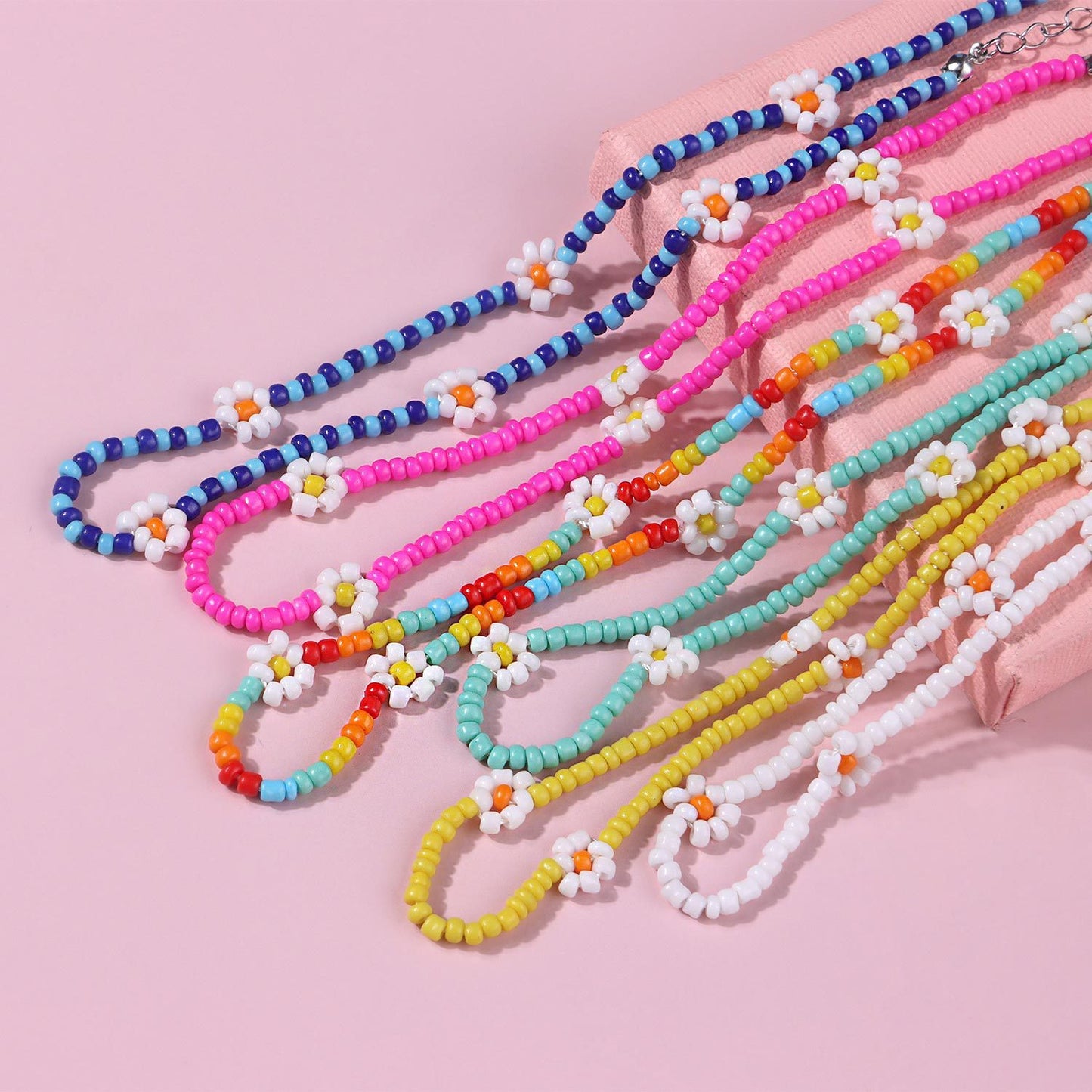 Jewelry Rice Bead Flower Necklace Women's Fashionable Temperament Adjustable Necklace
