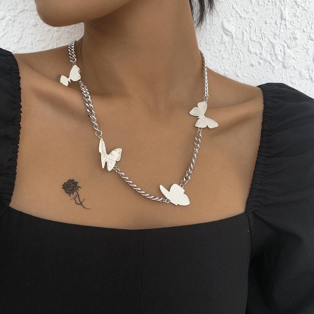N8668 Jewelry Fashion Cool Hip Hop Chain Necklace Personality Retro Creative Simple Butterfly Necklace Female