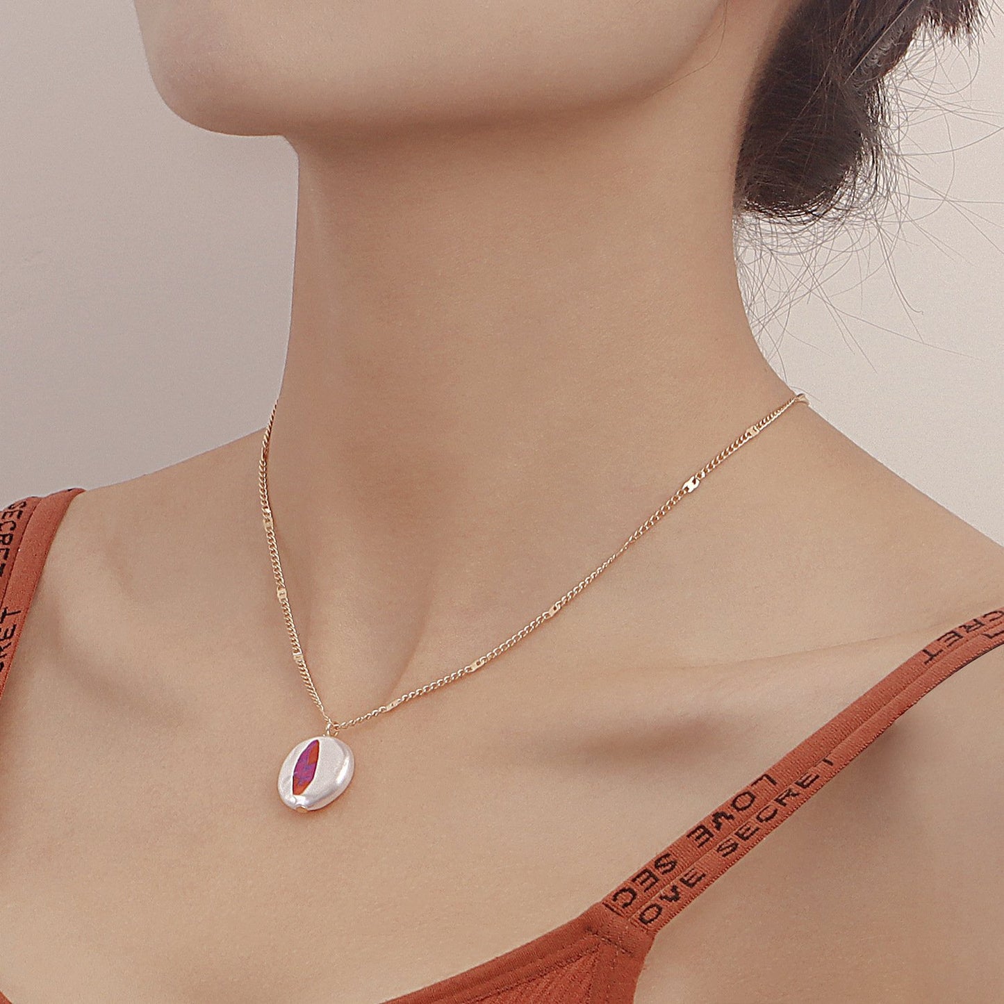 Jewelry ins imitation mother-of-pearl pendant necklace sweater chain indifferent niche design necklace