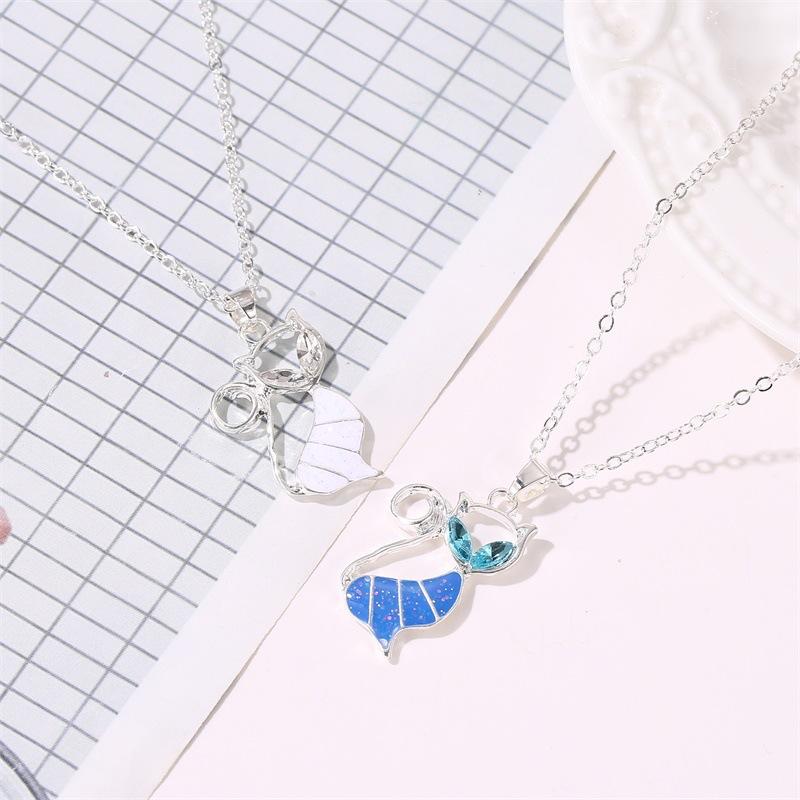 Necklace Personality Hollow Diamond Kitten Clavicle Chain Sweet Opal Cat Pendant