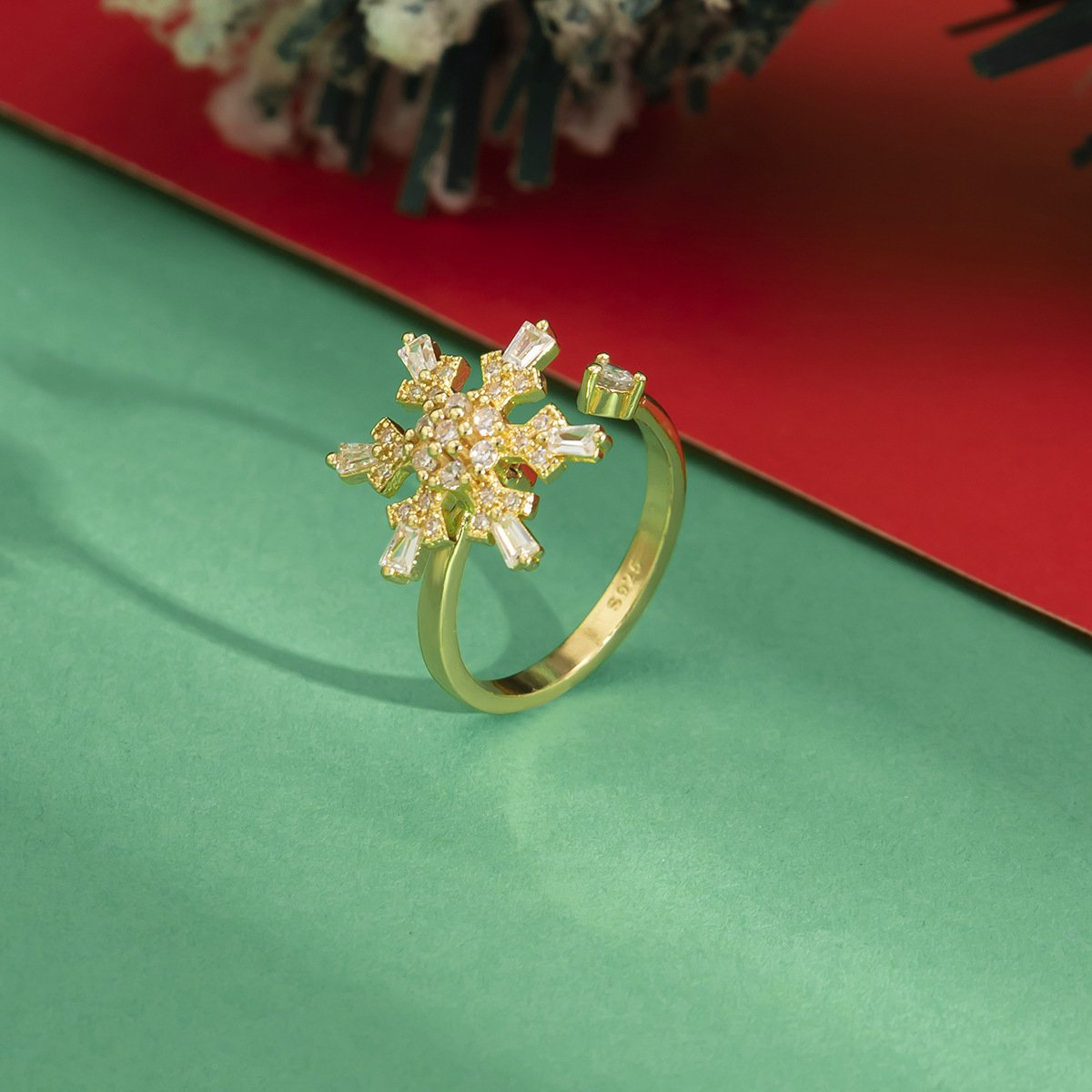 Jewelry Christmas simple diamond-studded zircon snowflake ring femininity sweet metal open ring