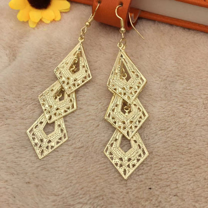 Indian baroque polygonal hollow string long earrings ladies local tyrant gold high cold earrings prom Christmas gift