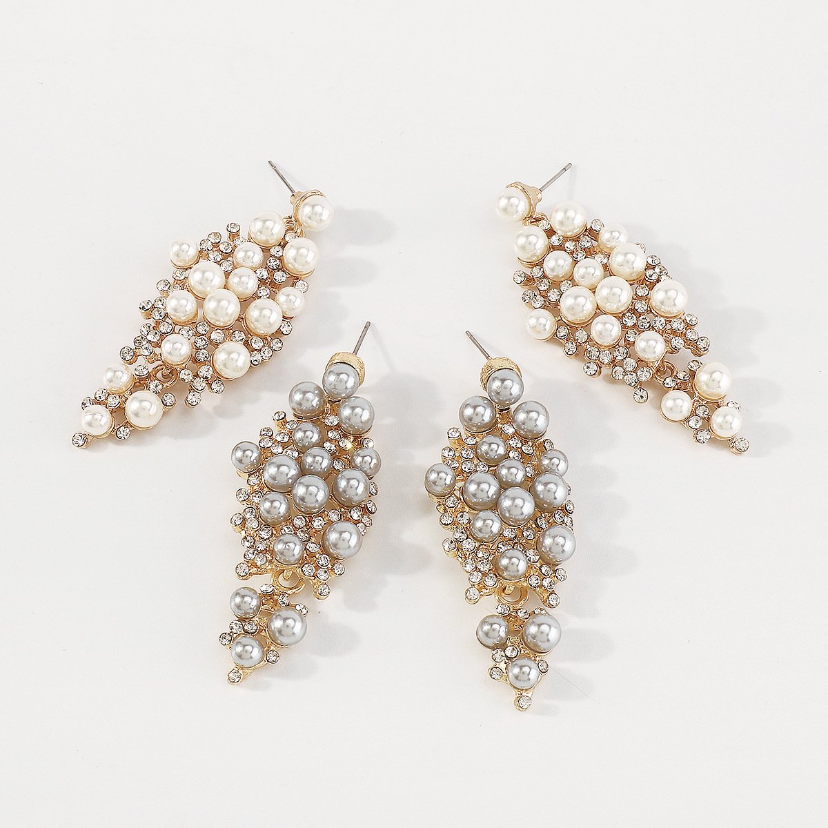 E1623 Retro Pearl String Rhinestone Earrings French Romantic Temperament Geometric Baroque Niche Earrings