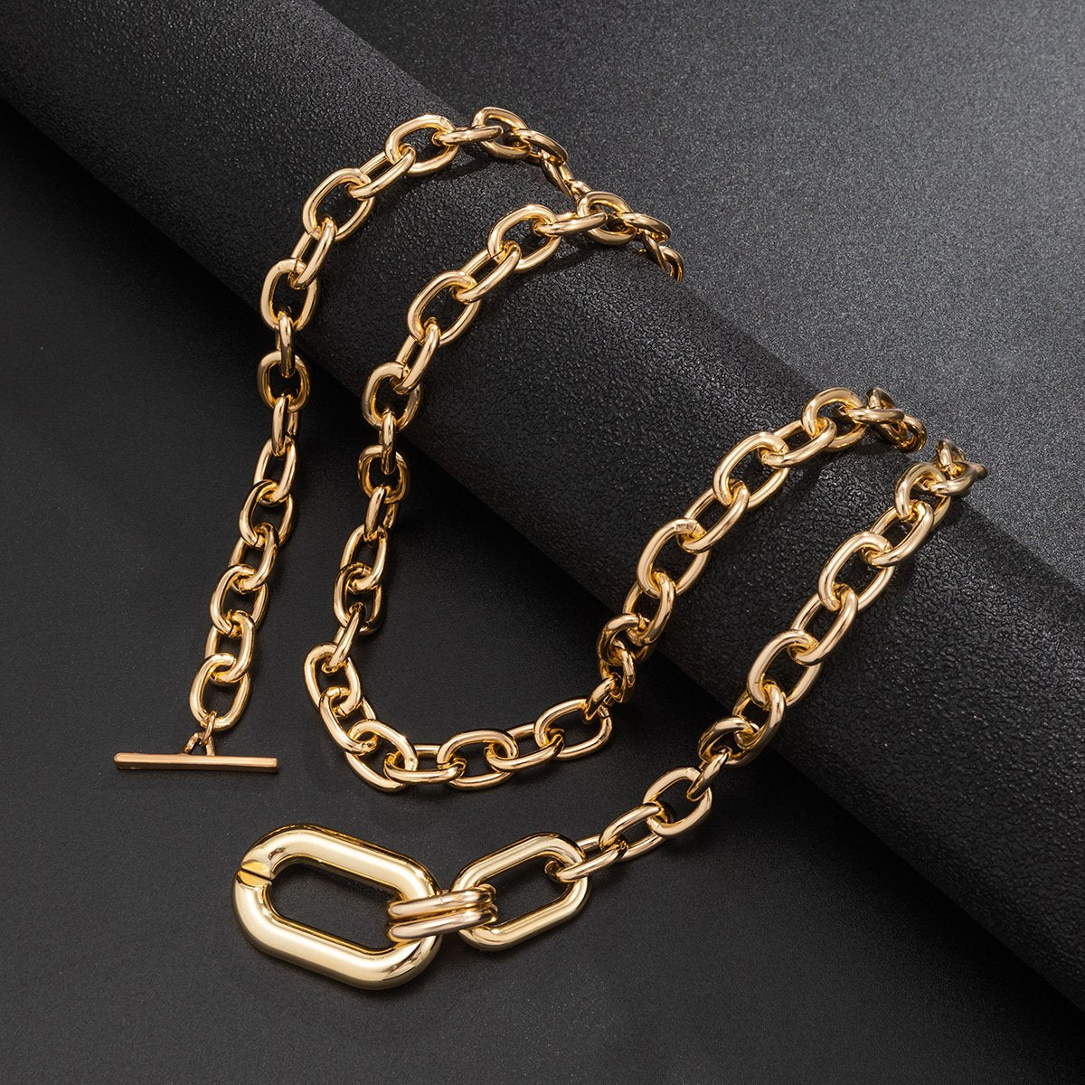 Jewelry Trend Personality Aluminum Chain Multilayer Necklace Fashion Geometric Metal Buckle Clavicle Necklace Women