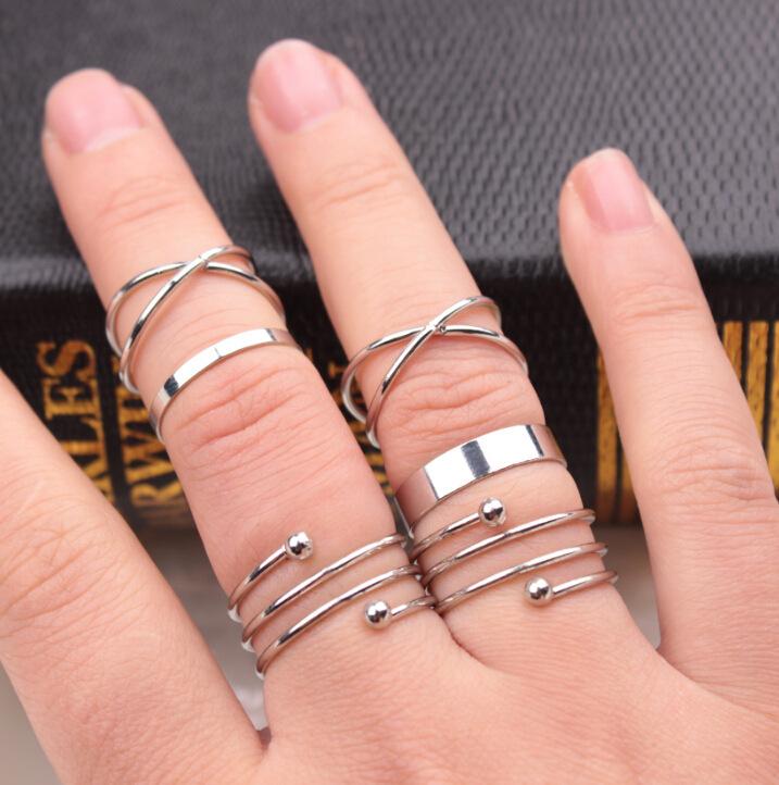 Vintage Exaggerated Knuckle Ring Fashion Simple Ring Jewelry Set