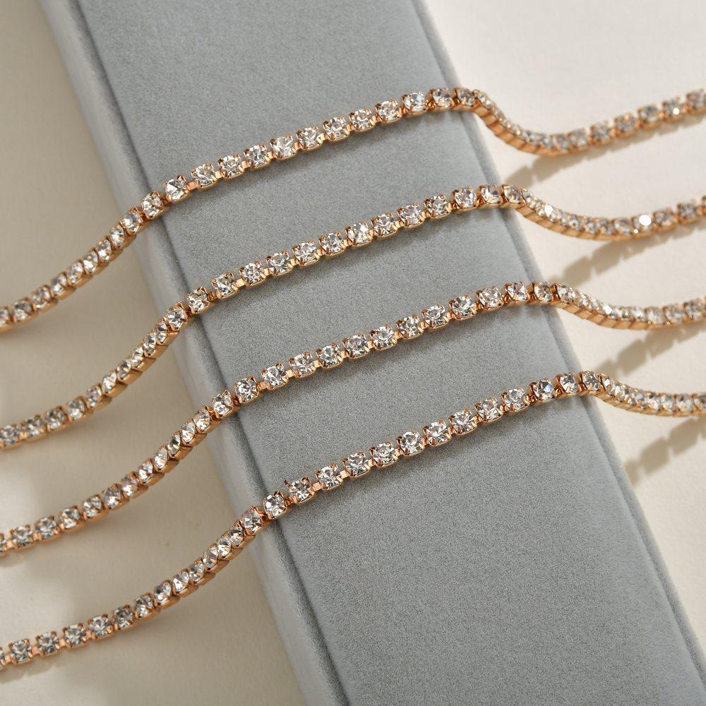 Exaggerated Fashion Rhinestone Necklace Vintage Multilayer Necklace Clavicle Chain Women's Accessories