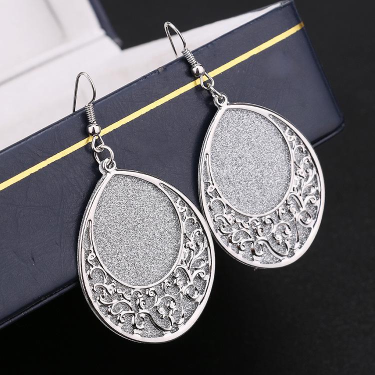 Exaggerated Swing Earrings Palace Vintage Frosted Earrings