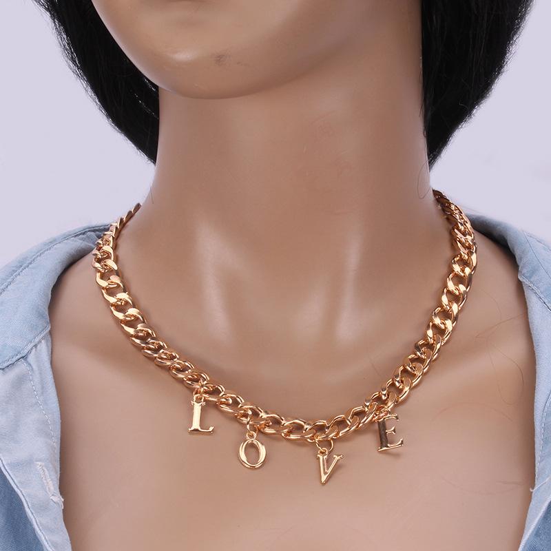 Jewelry Metal Thick Chain Necklace Niche Design Fashion Light Luxury Letter Clavicle Chain