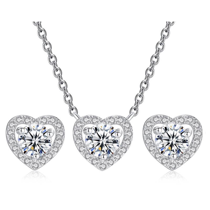 Internet celebrity with the same zircon heart earrings necklace simple cold peach heart earrings fashion trend jewelry